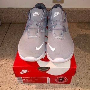 Woman’s Nike Hakata  Size 9.5